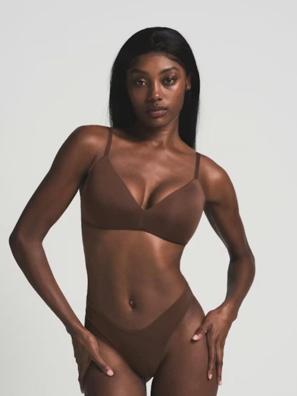 Skims PUSH-UP PLUNGE BRA
